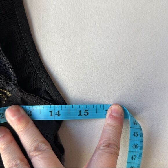 INC International Concepts Large Velvet & Lace Bra Crop Top - Picture 5 of 5